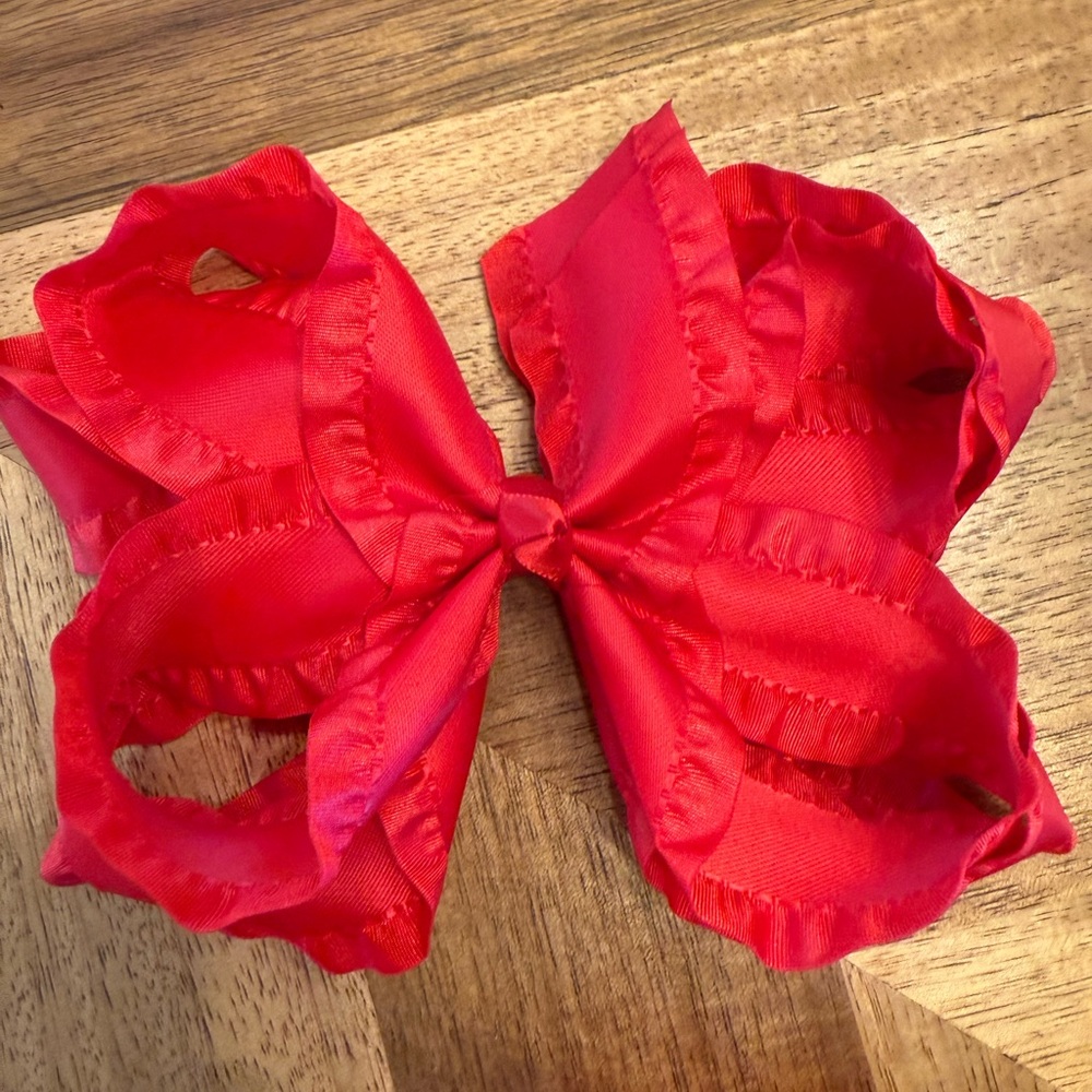 Red Bow Hair Accessory - Picture 3 of 7